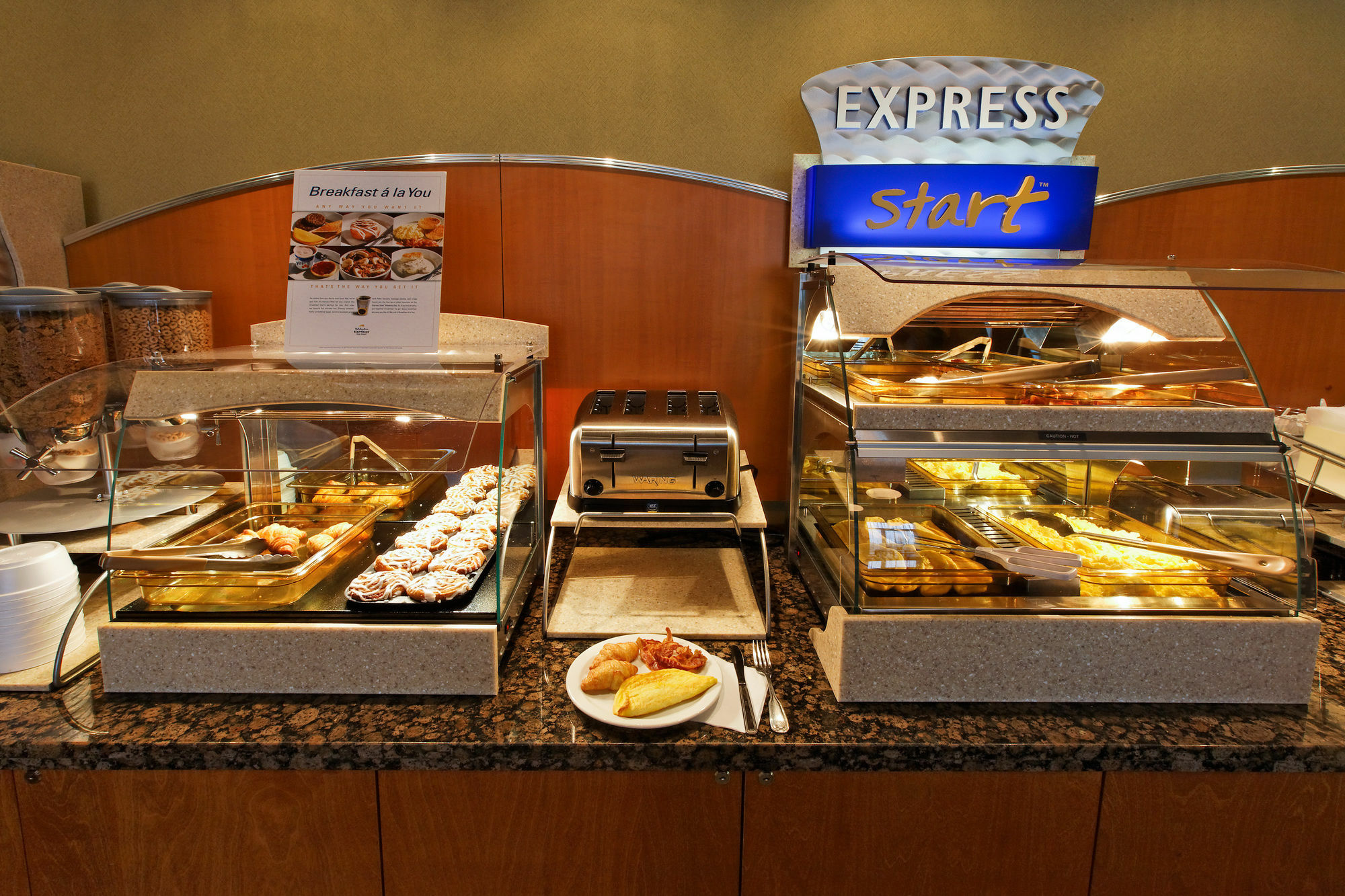 Holiday Inn Express Quebec City-Sainte Foy By Ihg Exterior foto